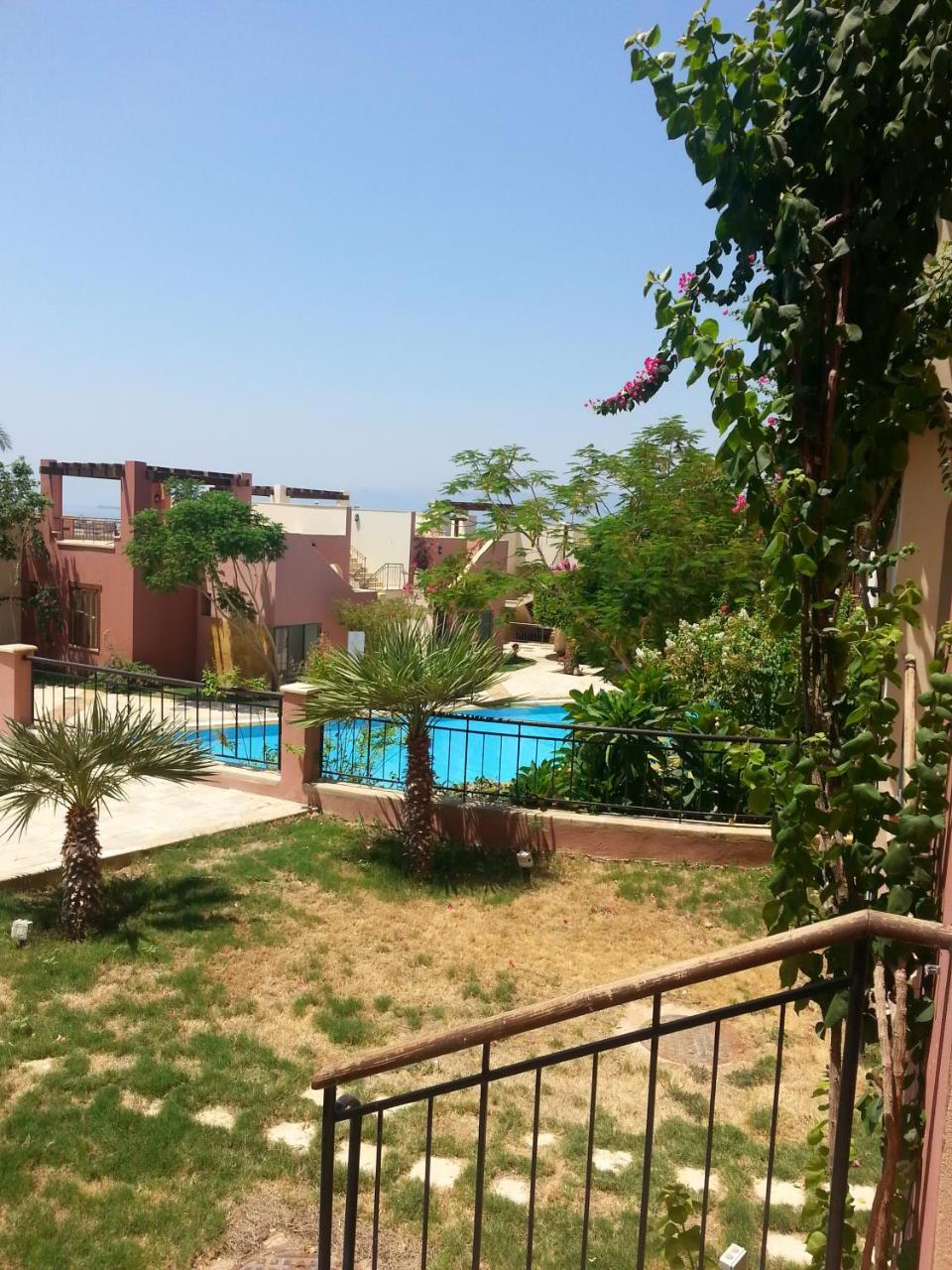 Sea View Apartment At Tala Bay Resort In Aqaba Exterior photo