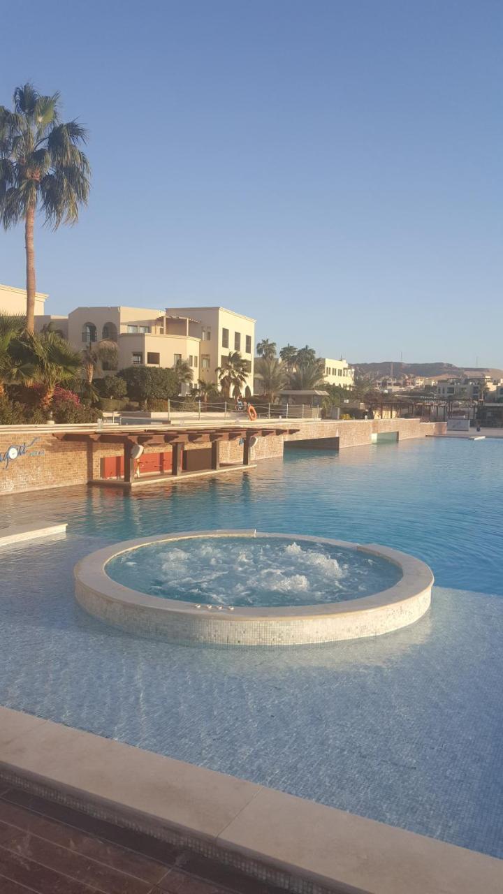 Sea View Apartment At Tala Bay Resort In Aqaba Exterior photo